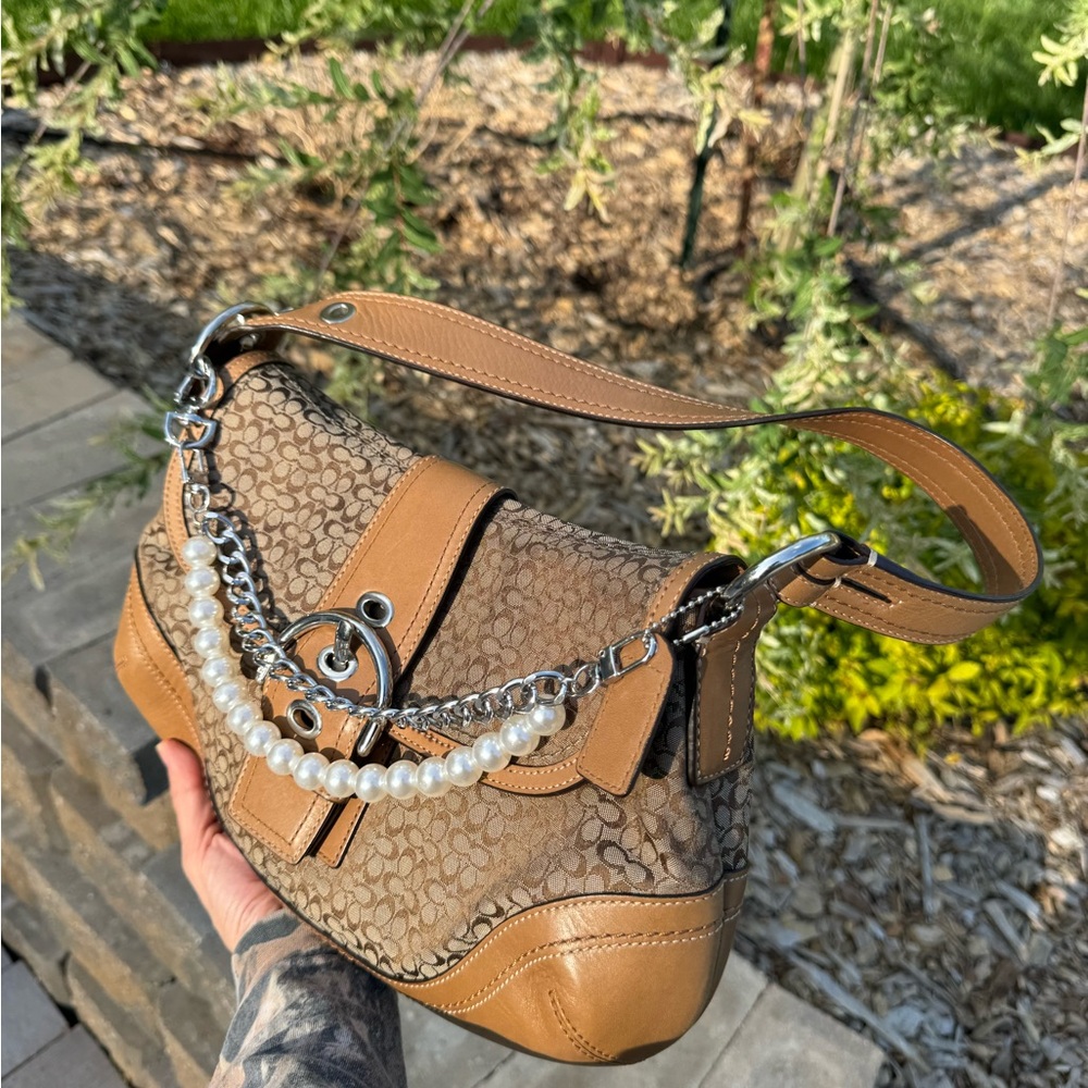 Elegant Tan Designer Shoulder Bag